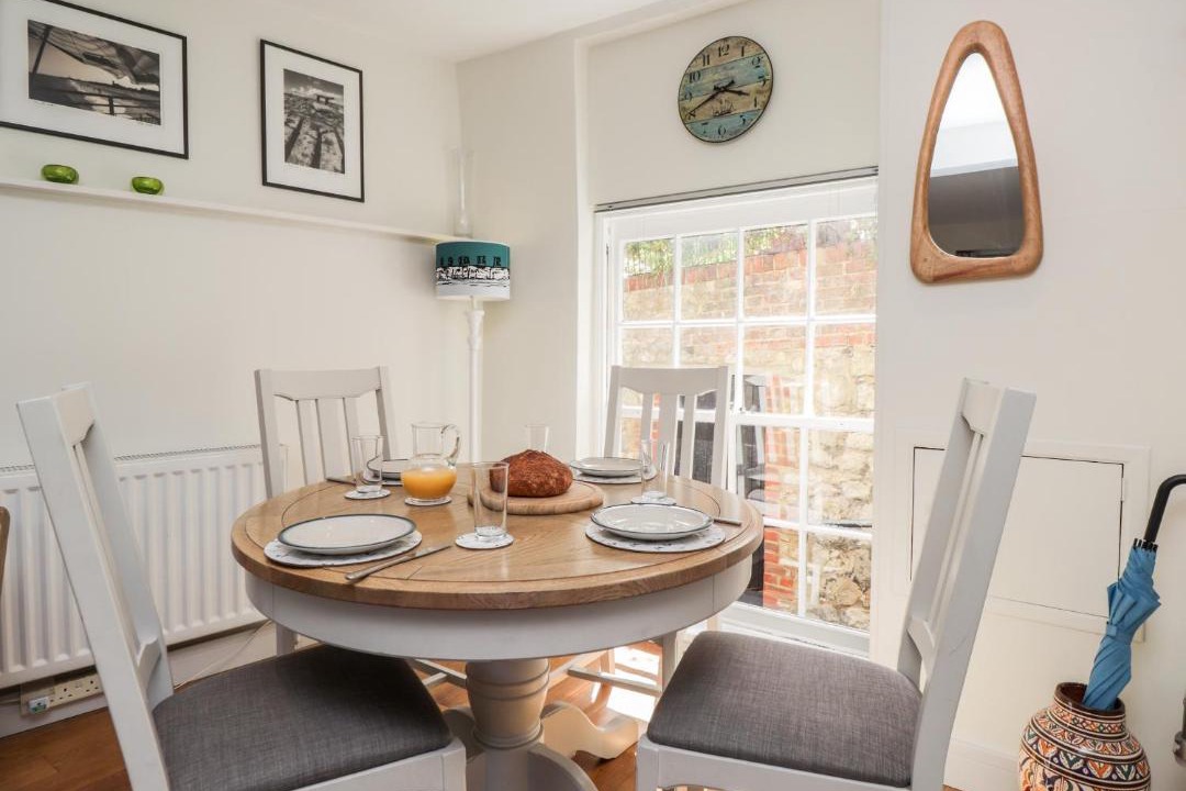 Photo of Livingroom in Hythe