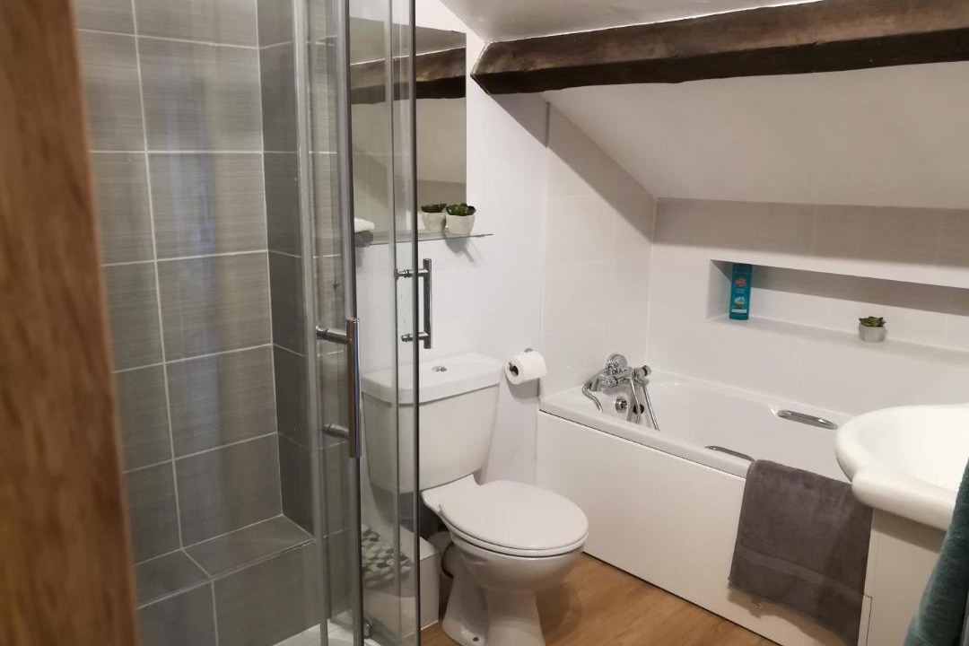 Photo of Bathroom in Harrogate City Centre