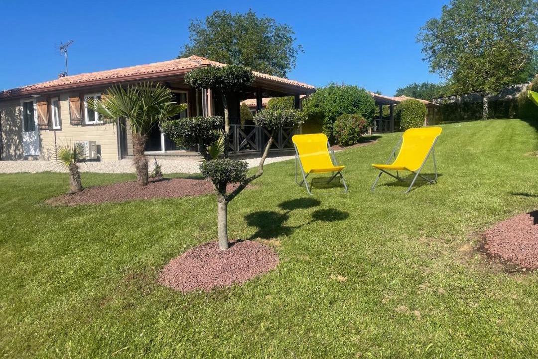 Photo of Others in Amance