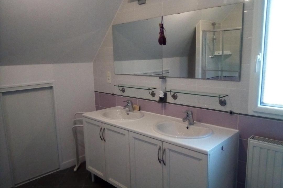 Photo of Bathroom in Merlevenez