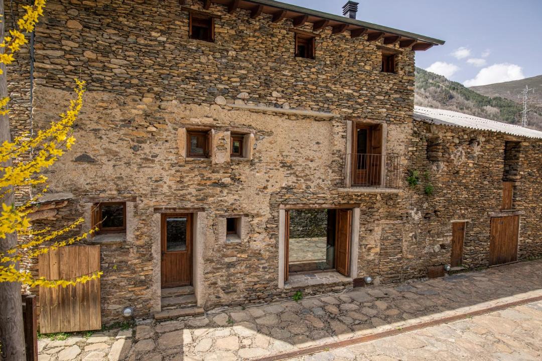 Photo of Buildings in Aiguabella