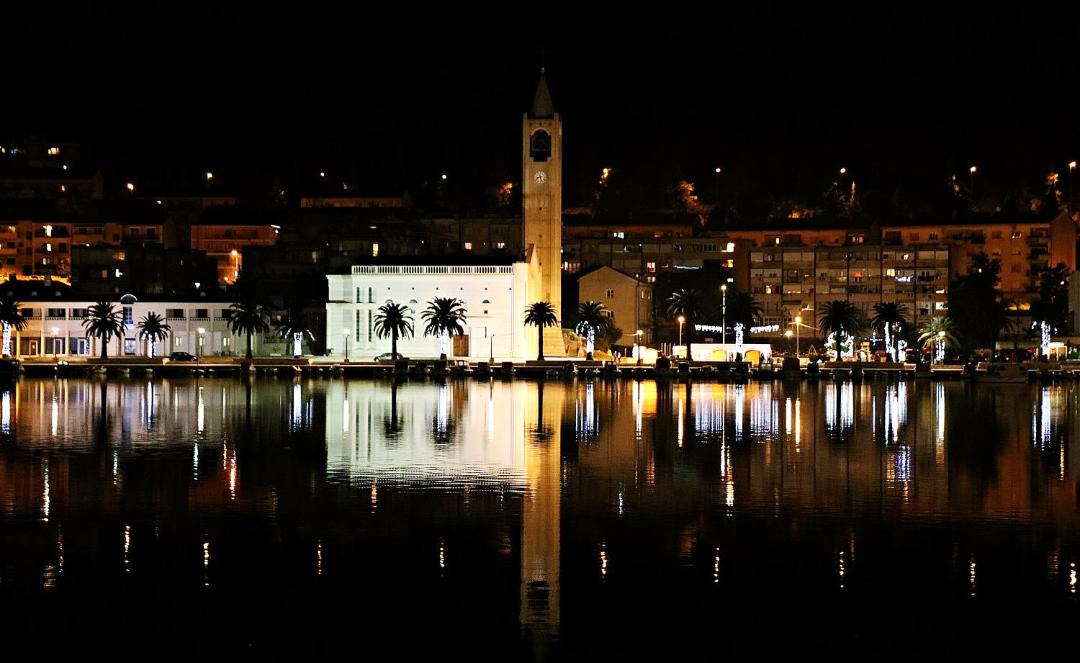 Photo of Others in Ploce