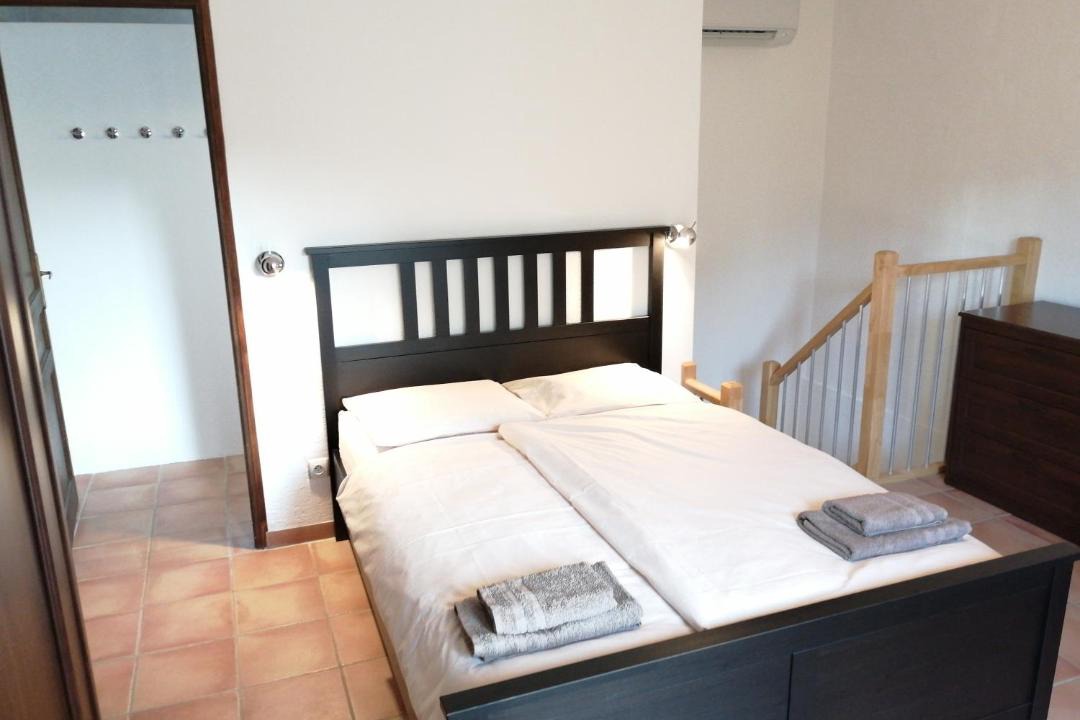 Photo of Bedroom in Pont-Saint-Esprit