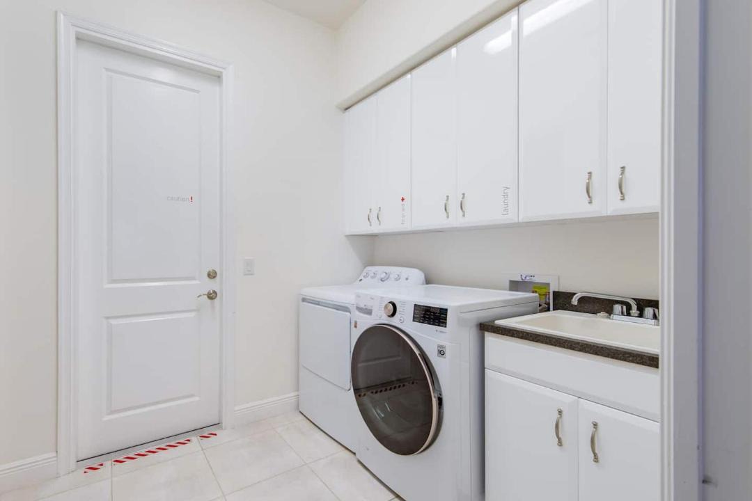 Photo of Others in Eight Lakes