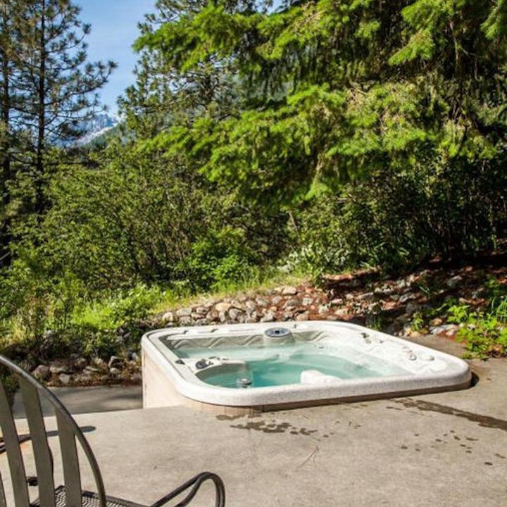 Photo of Others in Leavenworth