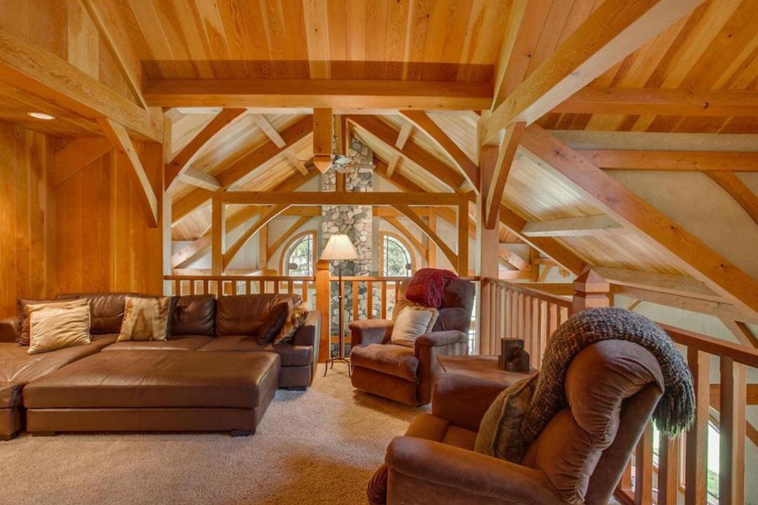 Photo of Others in Leavenworth