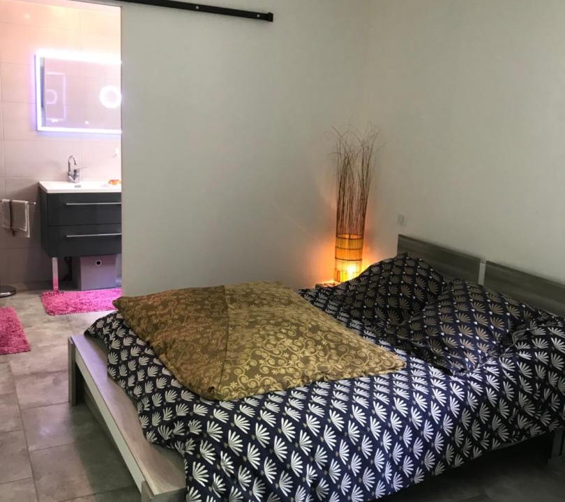 Photo of Others in Corre