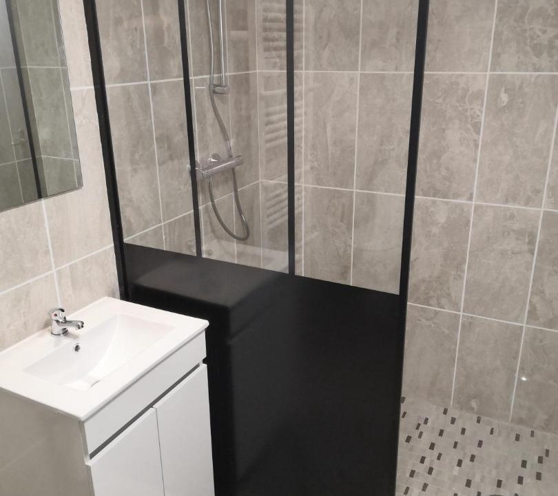 Photo of Bathroom in Egletons