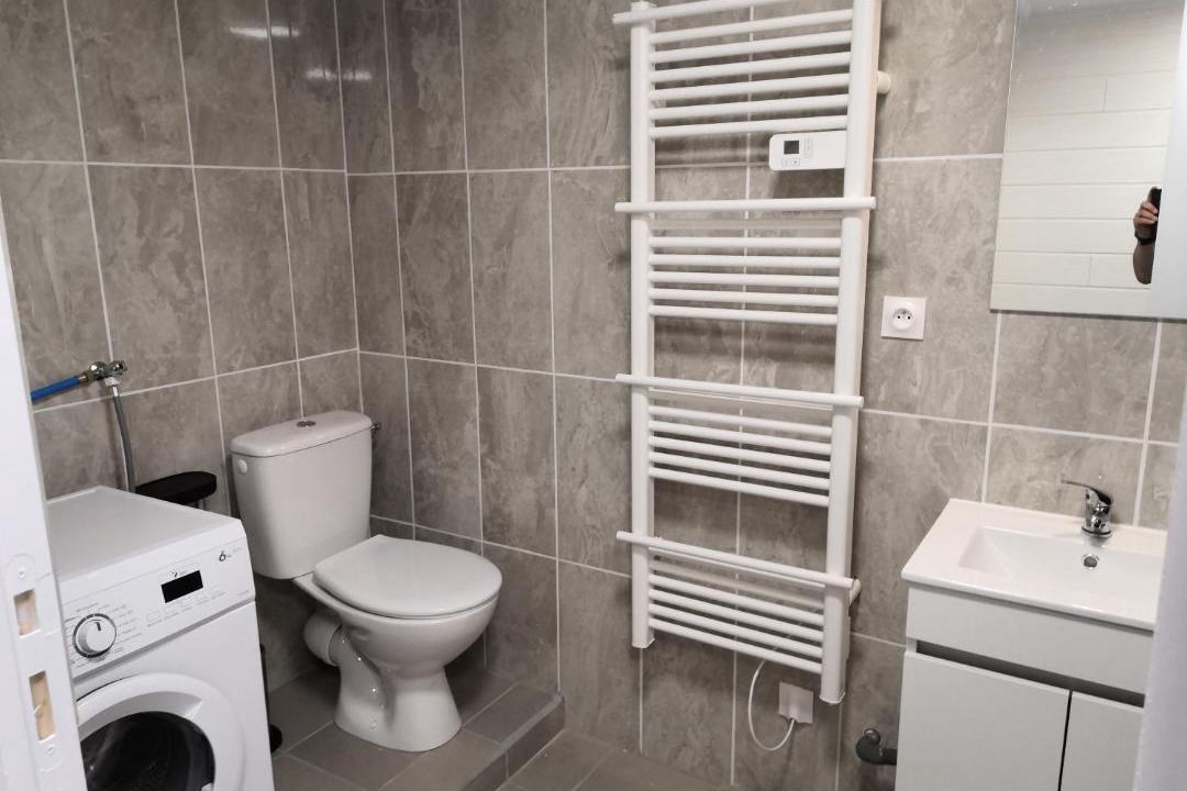 Photo of Bathroom in Egletons