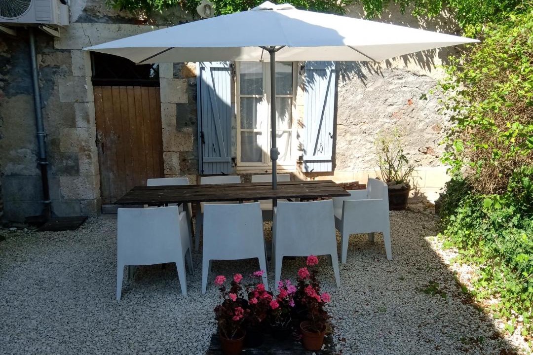 Photo of Buildings in Saulgond