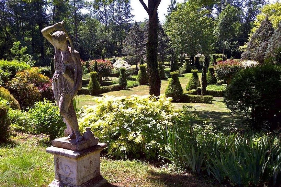 Photo of Others in Mezilles