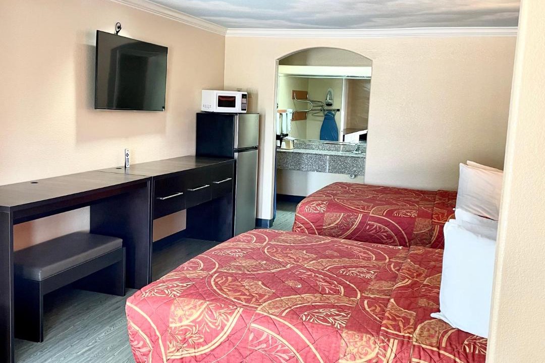 Photo of Bedroom in Liberty
