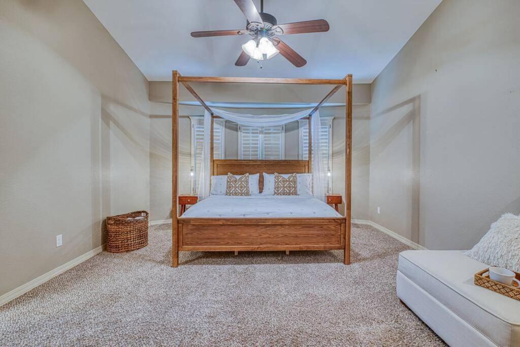 Photo of Bedroom in Biggs Field