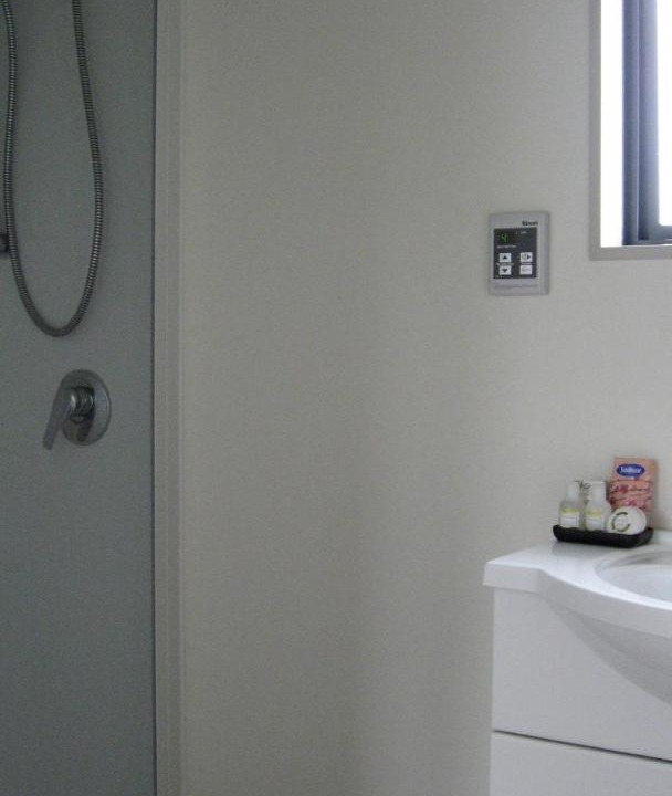 Photo of Bathroom in Longlands