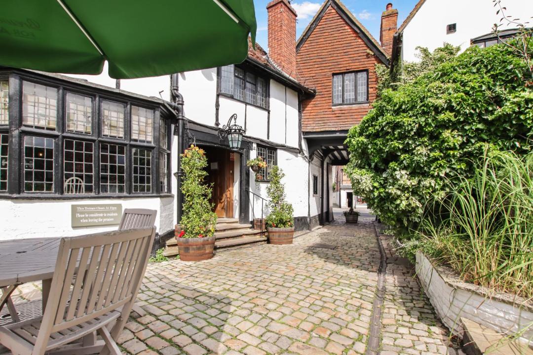 Photo of Others in Amersham