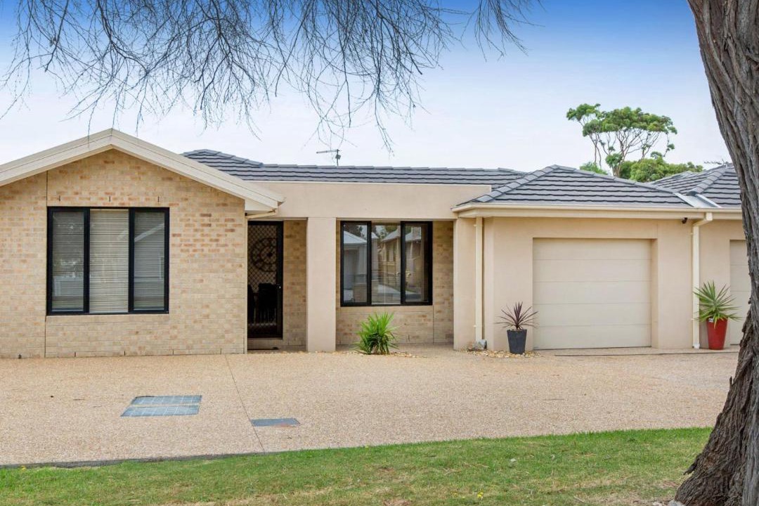 Photo of Buildings in Dromana