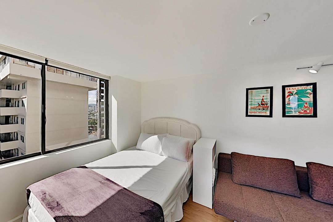 Photo of Others in McCully - Moiliili