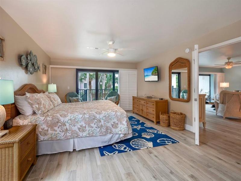 Photo of Livingroom in Sanibel
