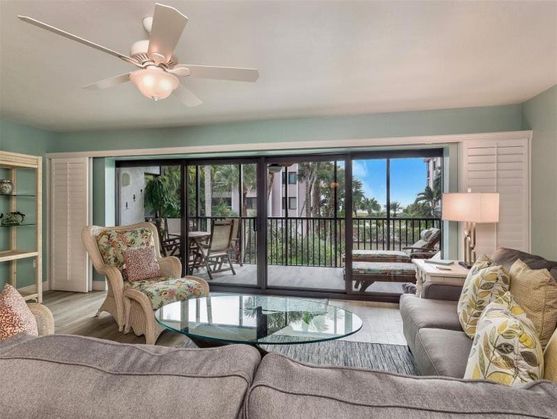 Photo of Livingroom in Sanibel