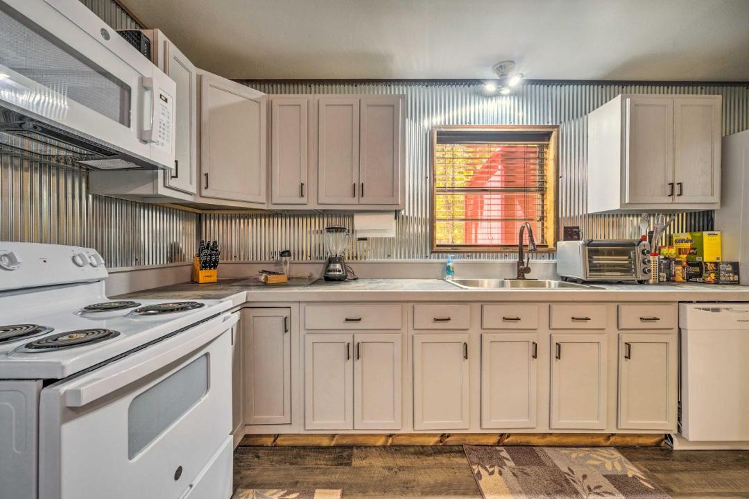 Photo of Kitchen in Broken Bow