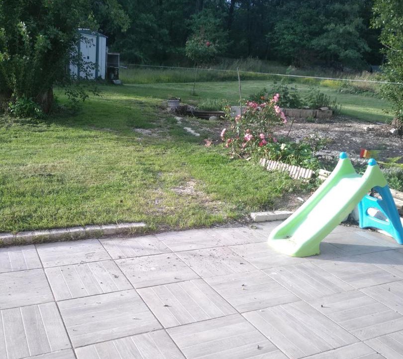 Photo of Others in Pillac