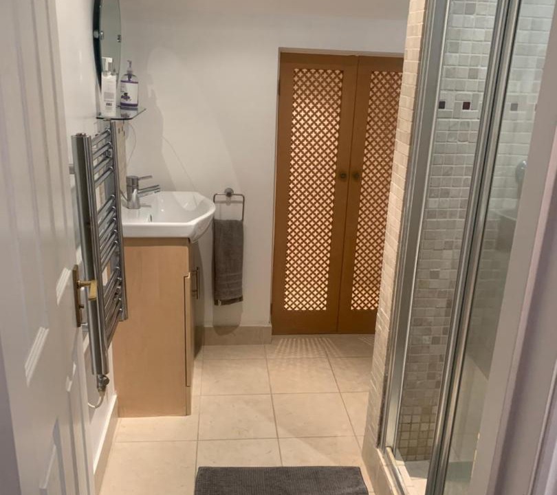 Photo of Others in Brondesbury