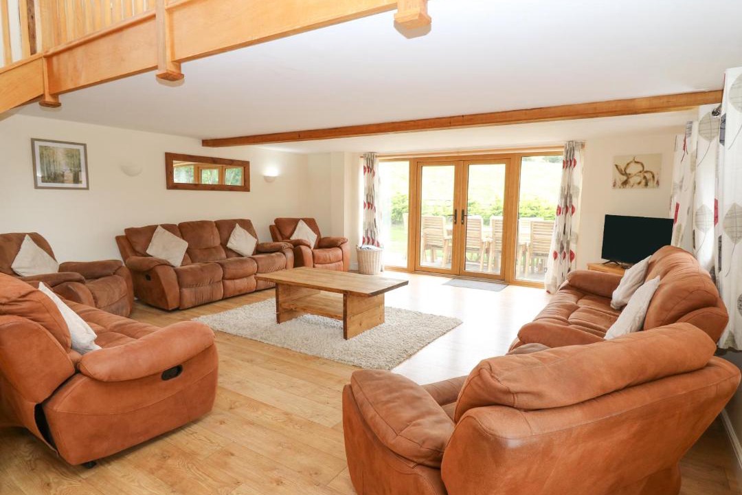 Photo of Livingroom in Tirabad