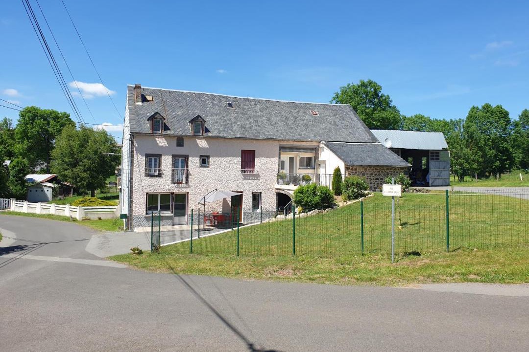 Photo of Others in Nebouzat