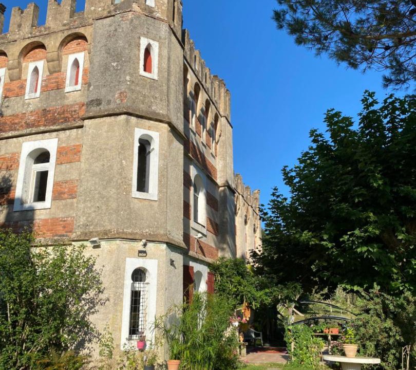 Photo of Others in Biaudos