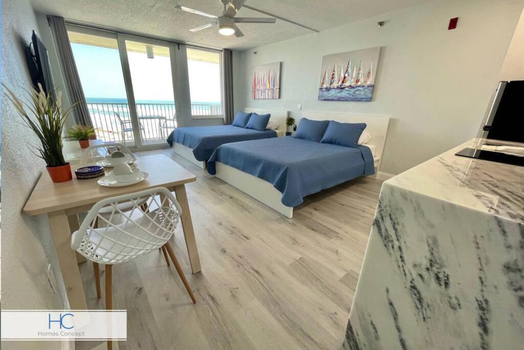 Photo of Livingroom in Lenox Park