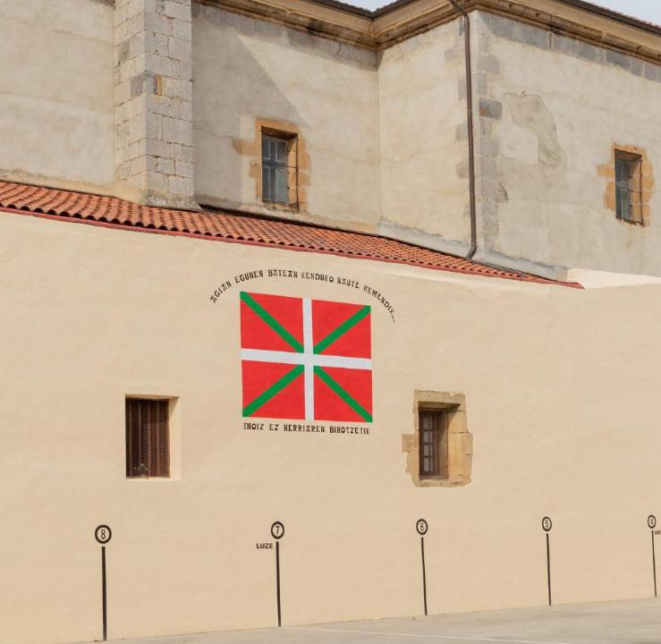 Photo of Buildings in Aizarnazabal