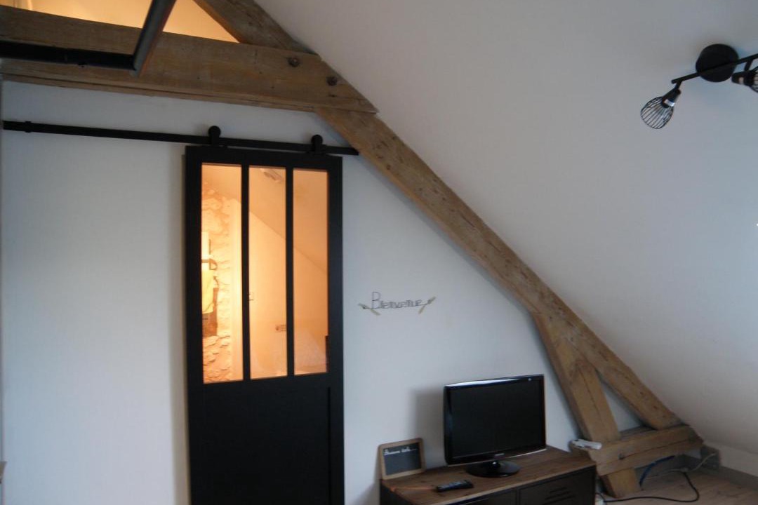 Photo of Others in Colombier