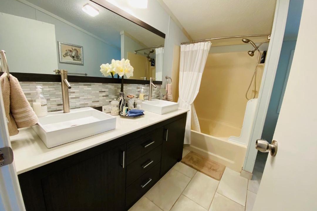 Photo of Bathroom in Reed Creek