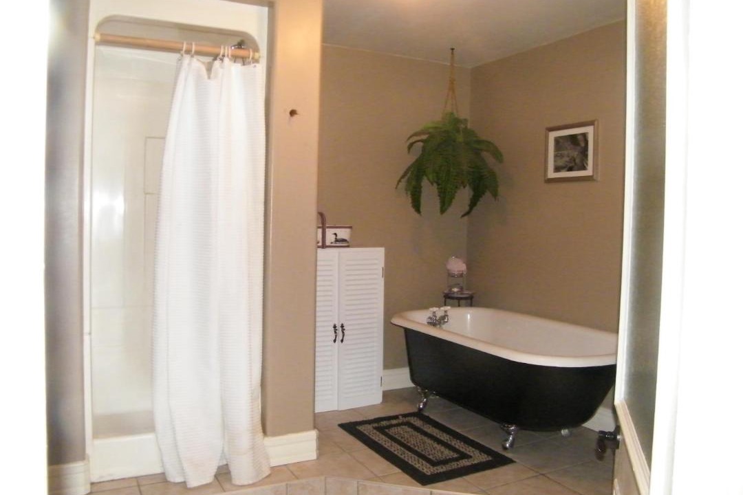 Photo of Bathroom in Gananoque