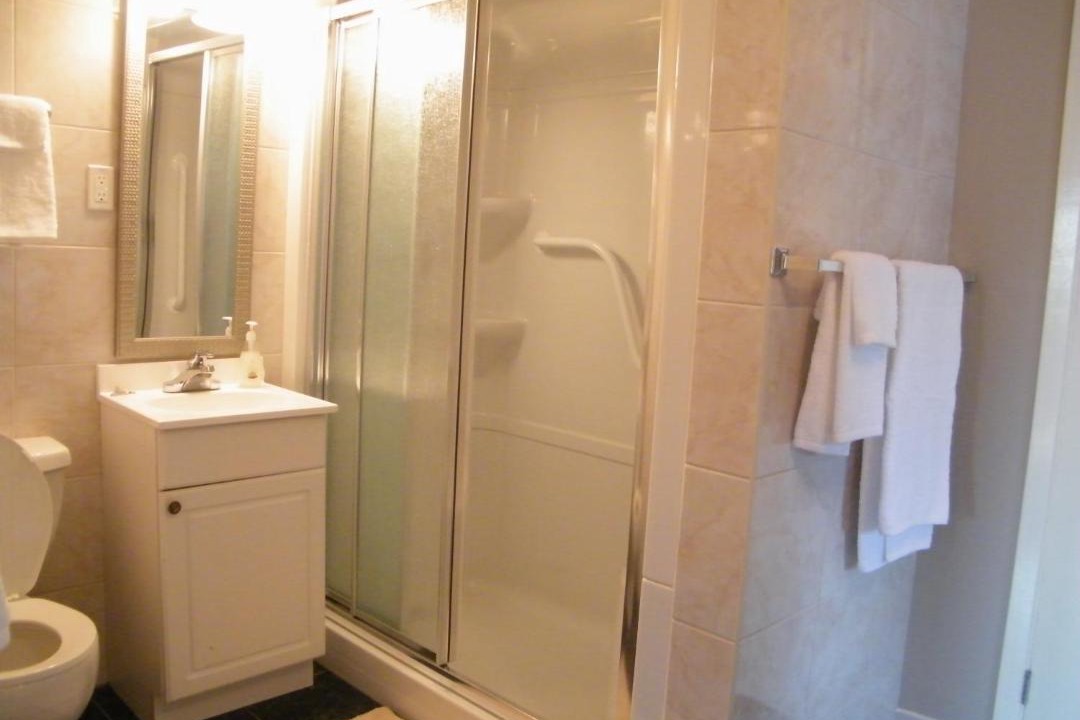 Photo of Bathroom in Gananoque