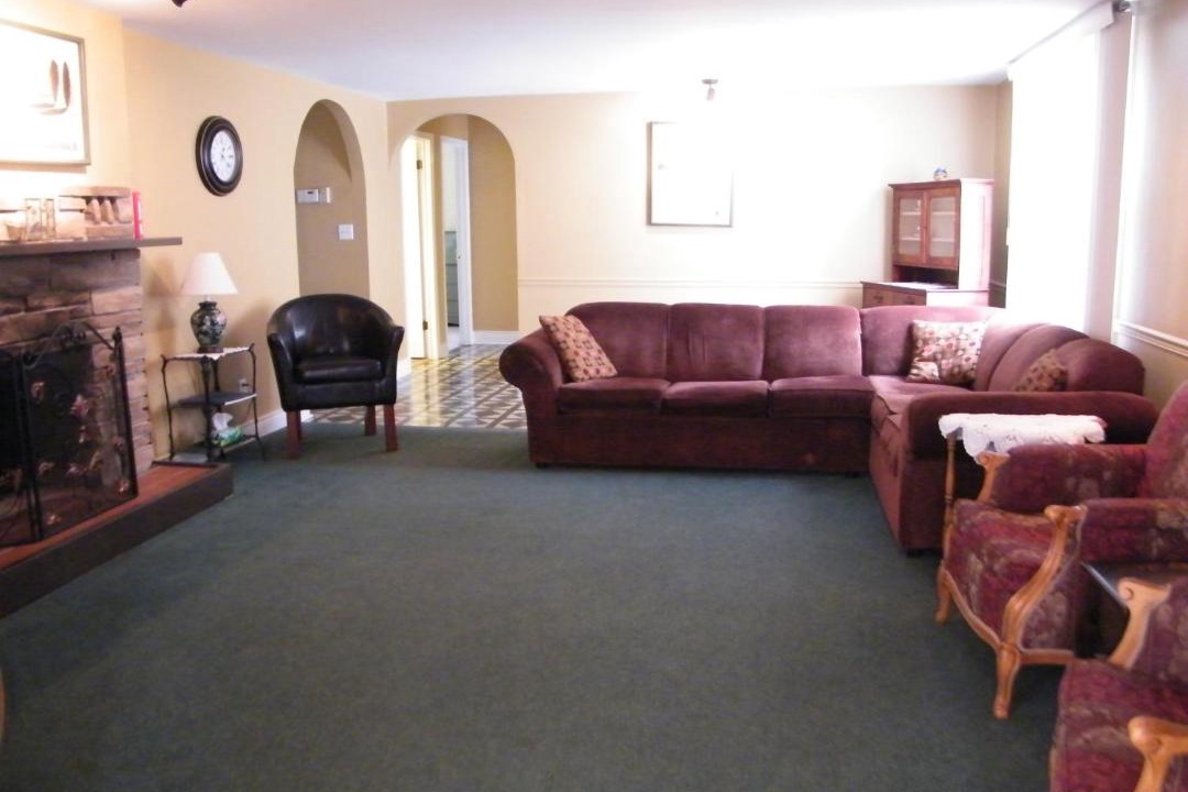 Photo of Livingroom in Gananoque