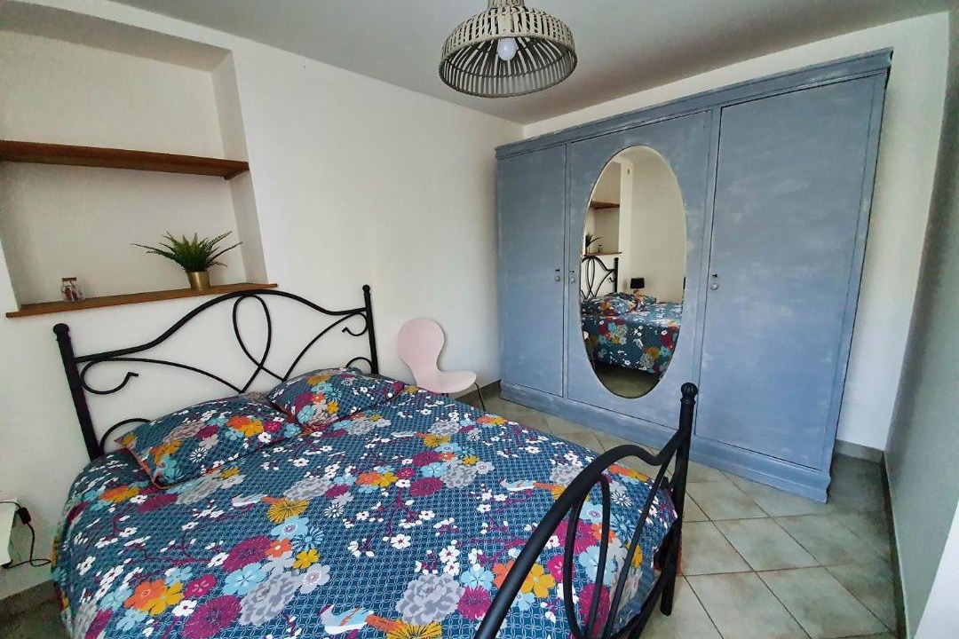 Photo of Bedroom in Mende