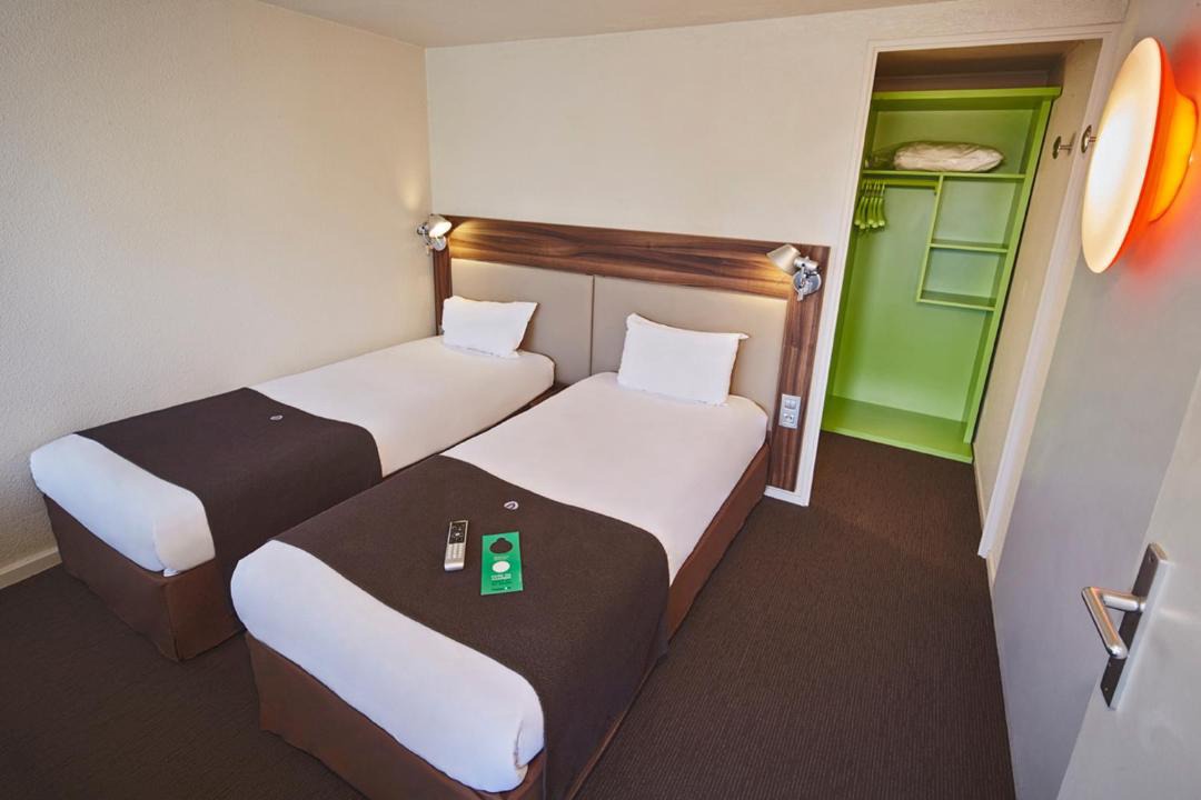 Photo of Others in Vert-Saint-Denis