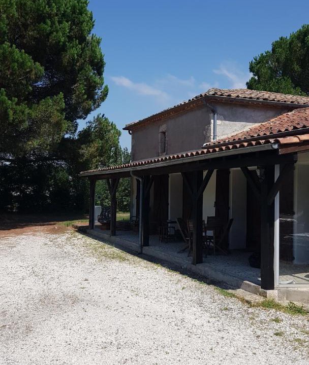 Photo of Buildings in Feugarolles