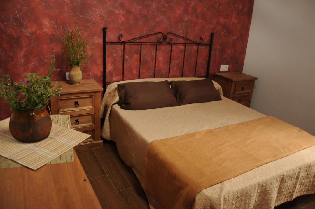Photo of Bedroom in Tragacete
