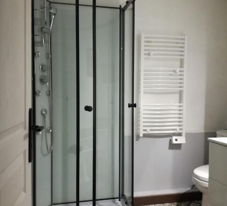 Photo of Bathroom in Pradelles