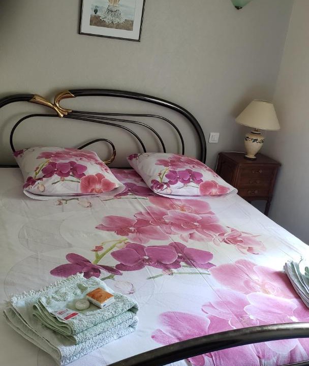Photo of Bedroom in Plesse