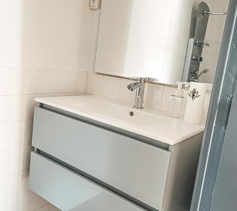 Photo of Bathroom in Carmaux