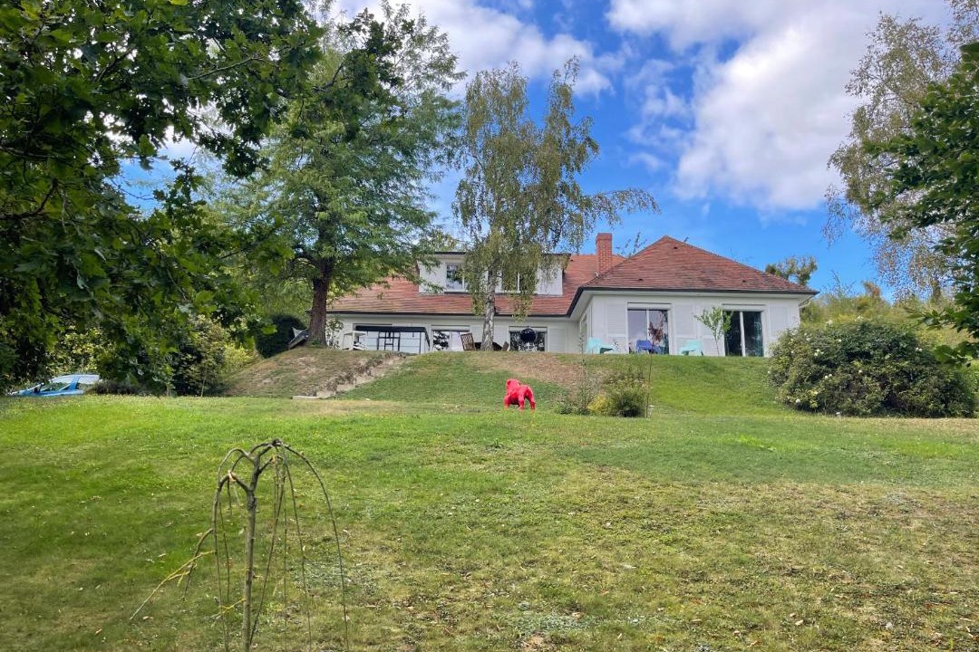 Photo of Others in Freneuse