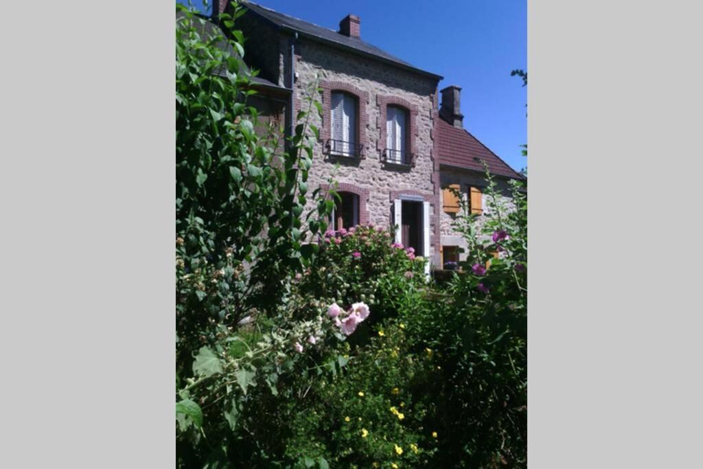 Photo of Buildings in Blaudeix