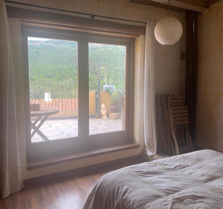 Photo of Bedroom in Capafonts