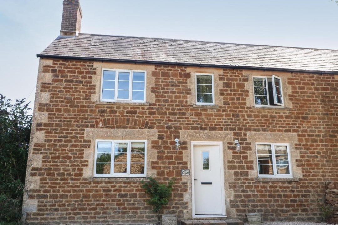 Photo of Buildings in Hook Norton