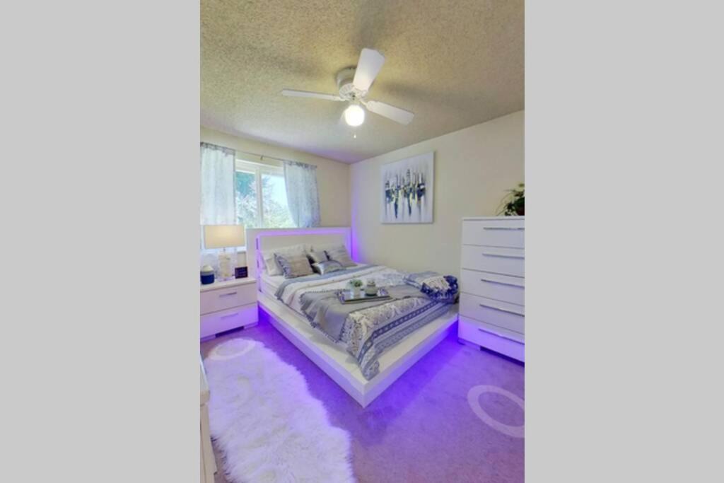 Photo of Bedroom in Cougar Mountain