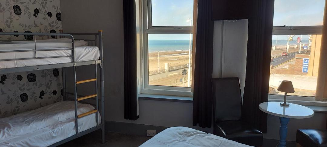 Photo of Others in North Shore