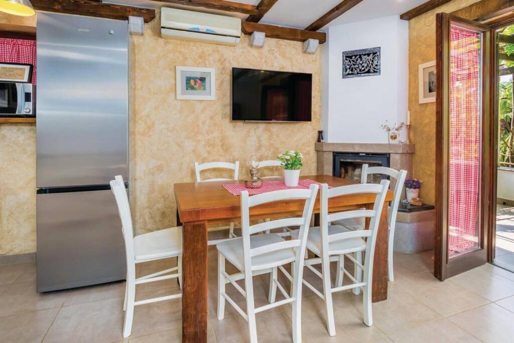 Photo of Kitchen in Porozina